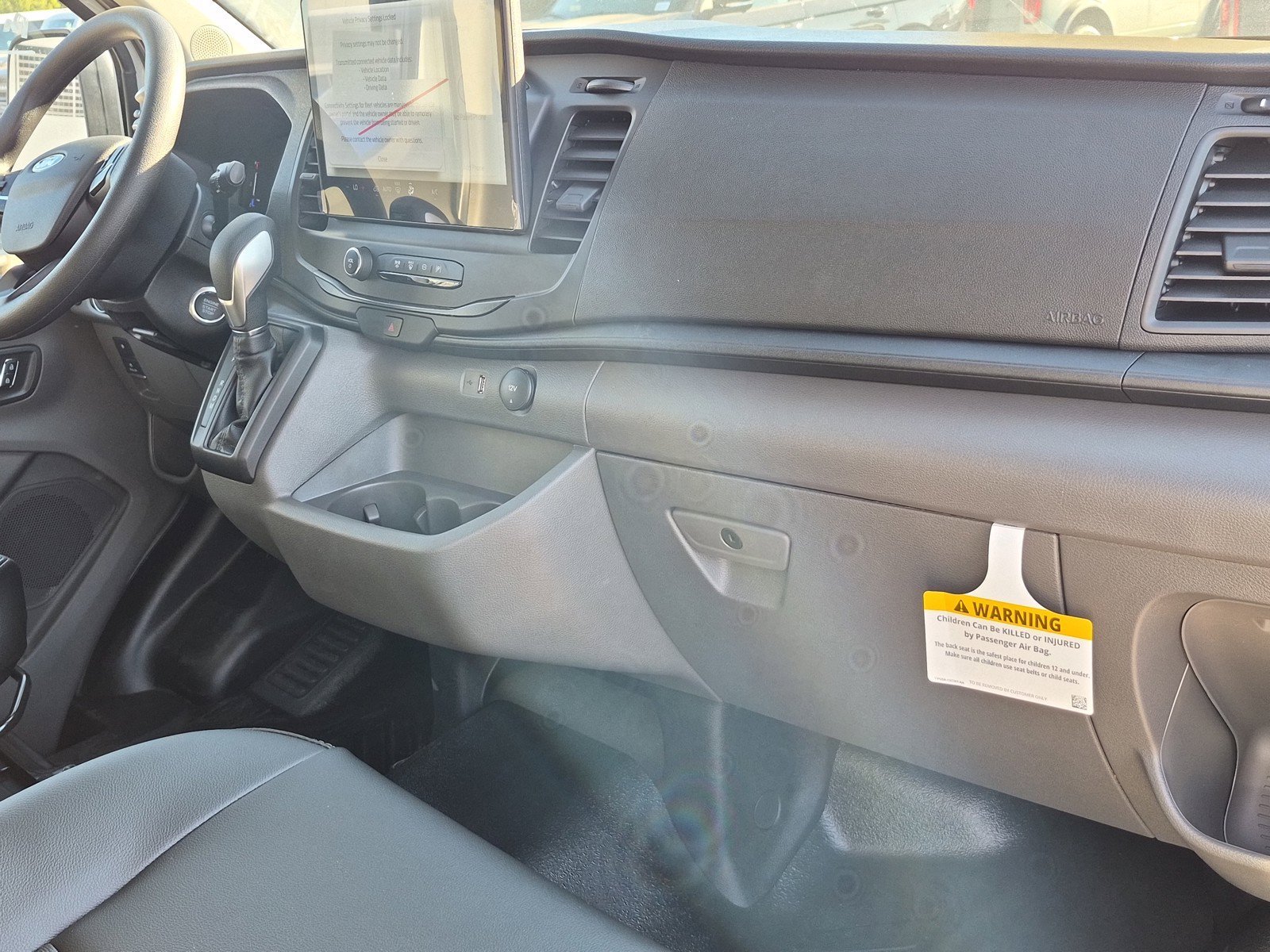 New 2027 Oxford White Ford Cargo Van image 14