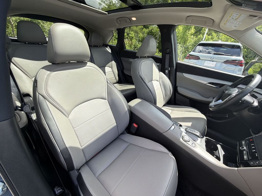Used 2023 Slate Gray INFINITI Sensory image 27