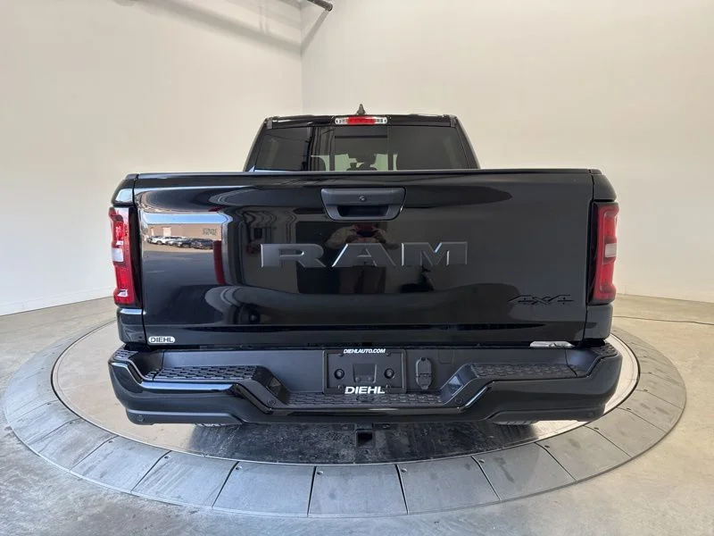New 2026 Diamond Black Crystal Pearl-Coat Exterior Paint RAM Express image 6