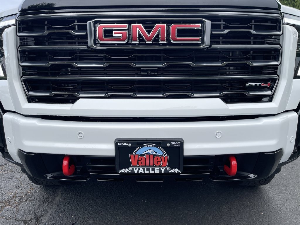 New 2026 Summit White GMC AT4 image 32