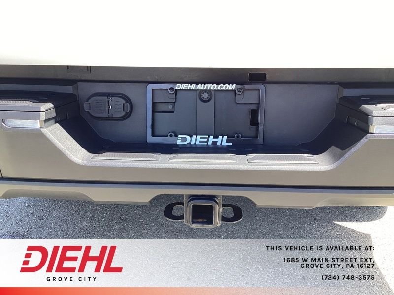 Used 2024 White Toyota SR5 image 12