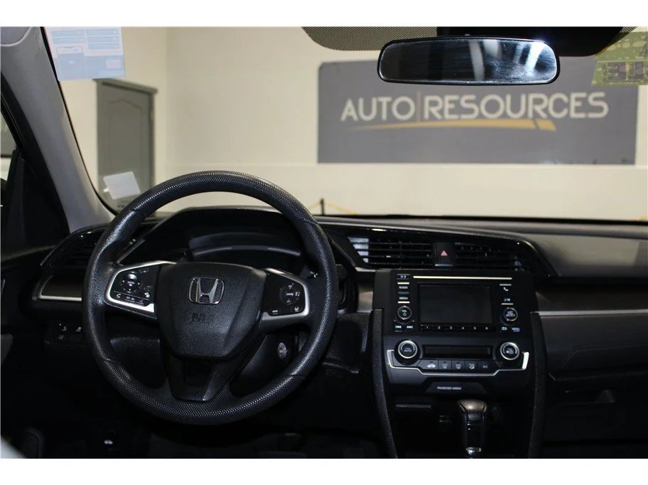 Used 2020 Dark Blue Honda LX image 15