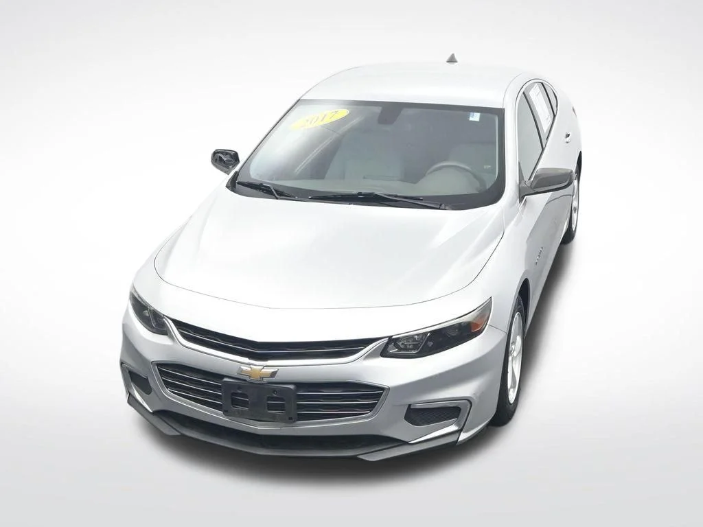 Used 2017 Silver Ice Metallic Chevrolet LS image 28