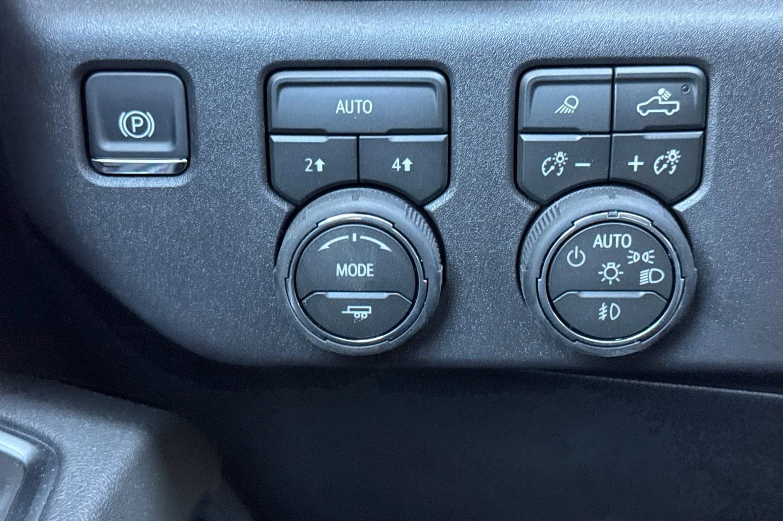 2026 Chevrolet Silverado 1500 LTZ - Photo 26