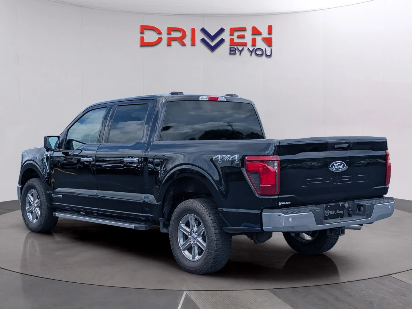 Used 2024 Agate Black Ford XLT image 3