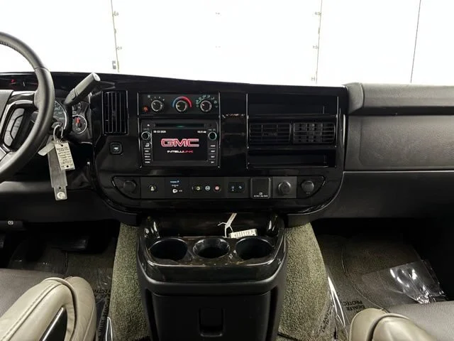 Used 2019 All normally body colored non-sheet metal parts will be flat Black. GMC CARGO image 25