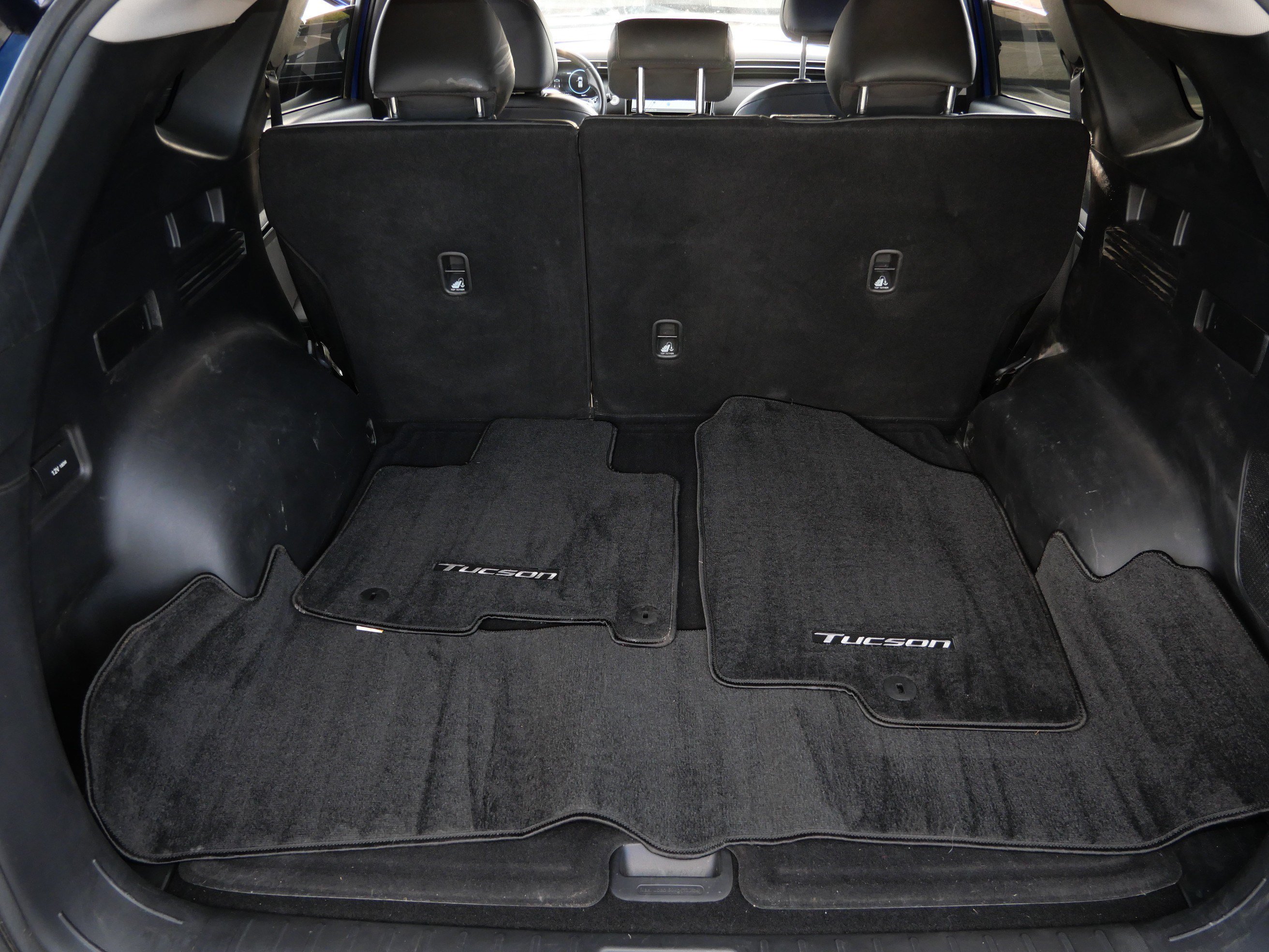 Used 2023 Intense Blue Hyundai Limited image 18