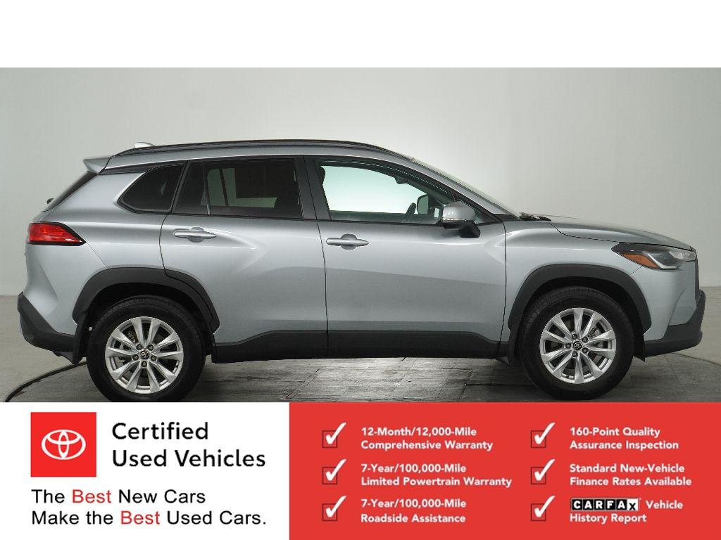 Used 2022 Sonic Silver Toyota LE image 2