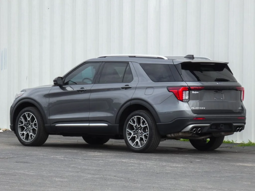 Used 2025 Gray Ford Platinum image 40