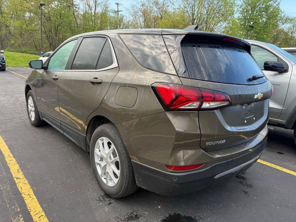 Used 2024 Bronze Metallic Chevrolet LT image 4