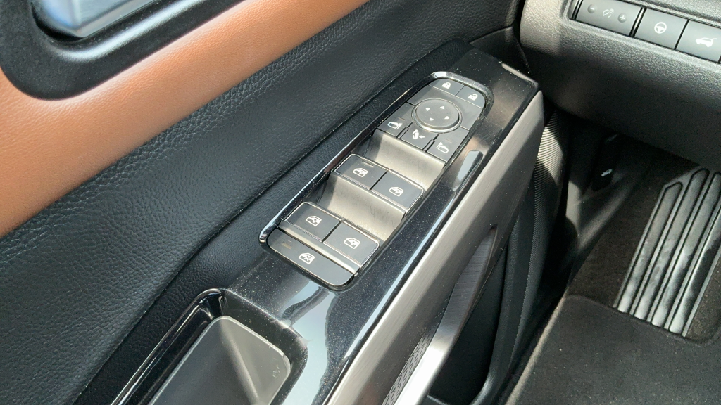 Certified Used 2024 Boulder Gray Pe Nissan Platinum image 14