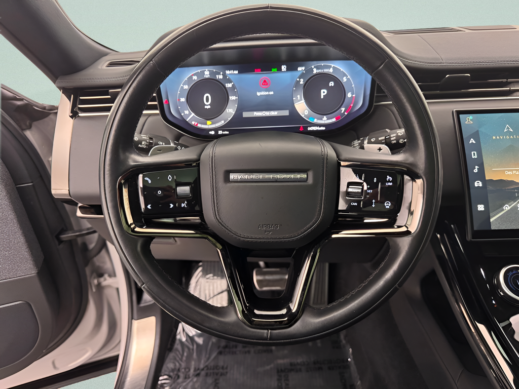 Used 2023  Land Rover SE Dynamic image 10