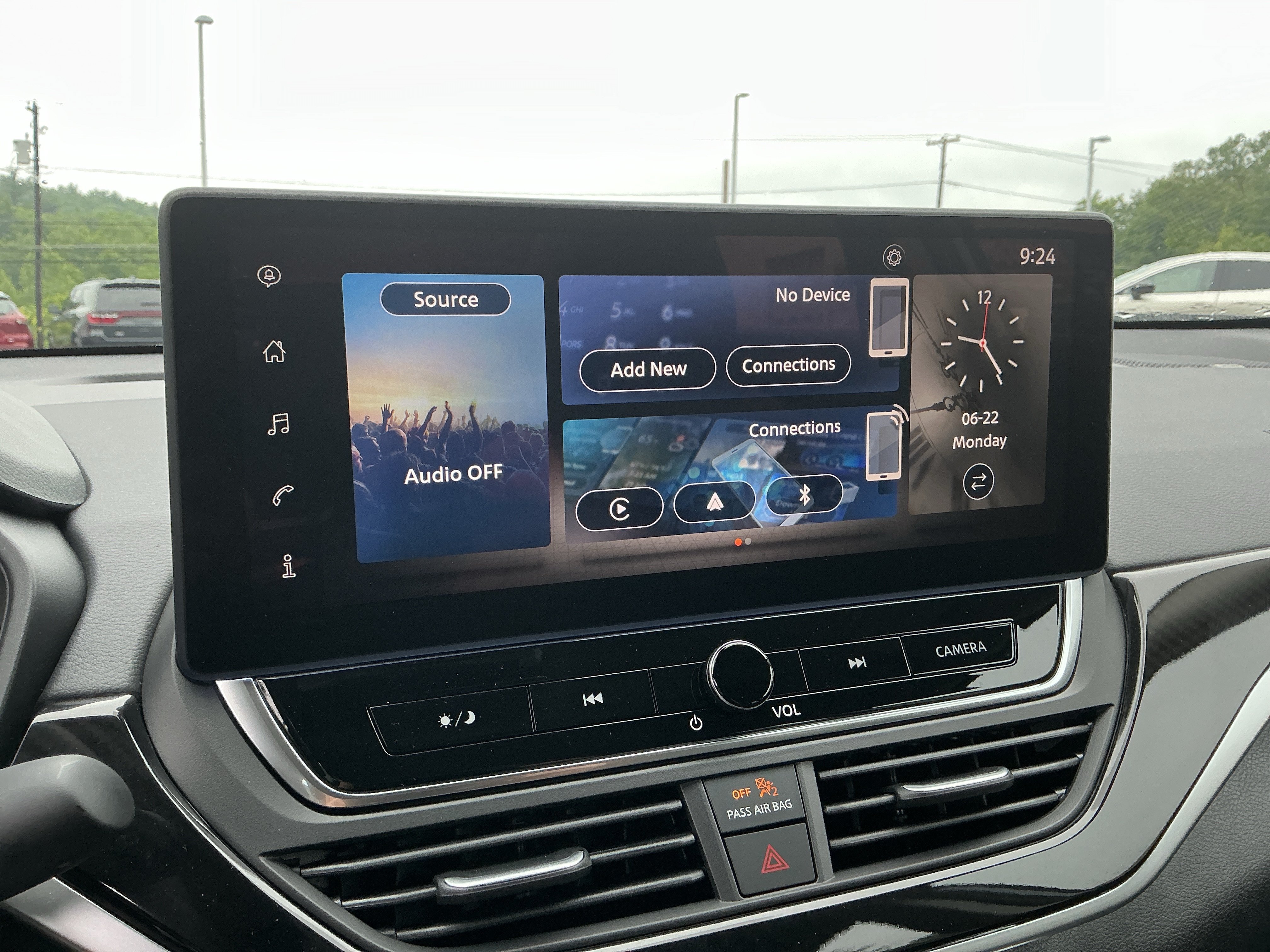 New 2026 Gray Sky Pearl / Super Black Two-tone Nissan SR image 1