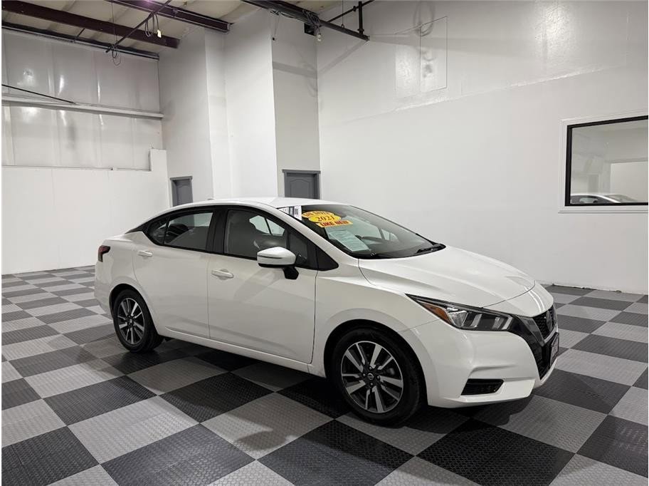 2021 Nissan Versa Sedan SV