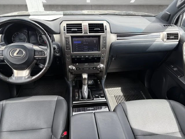 Used 2021 Black Lexus 460 image 20