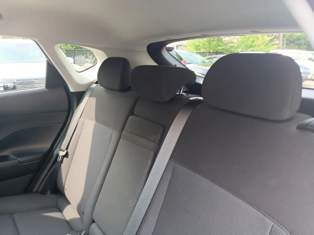 Used 2025 Abyss Black Pearl Hyundai SEL image 30