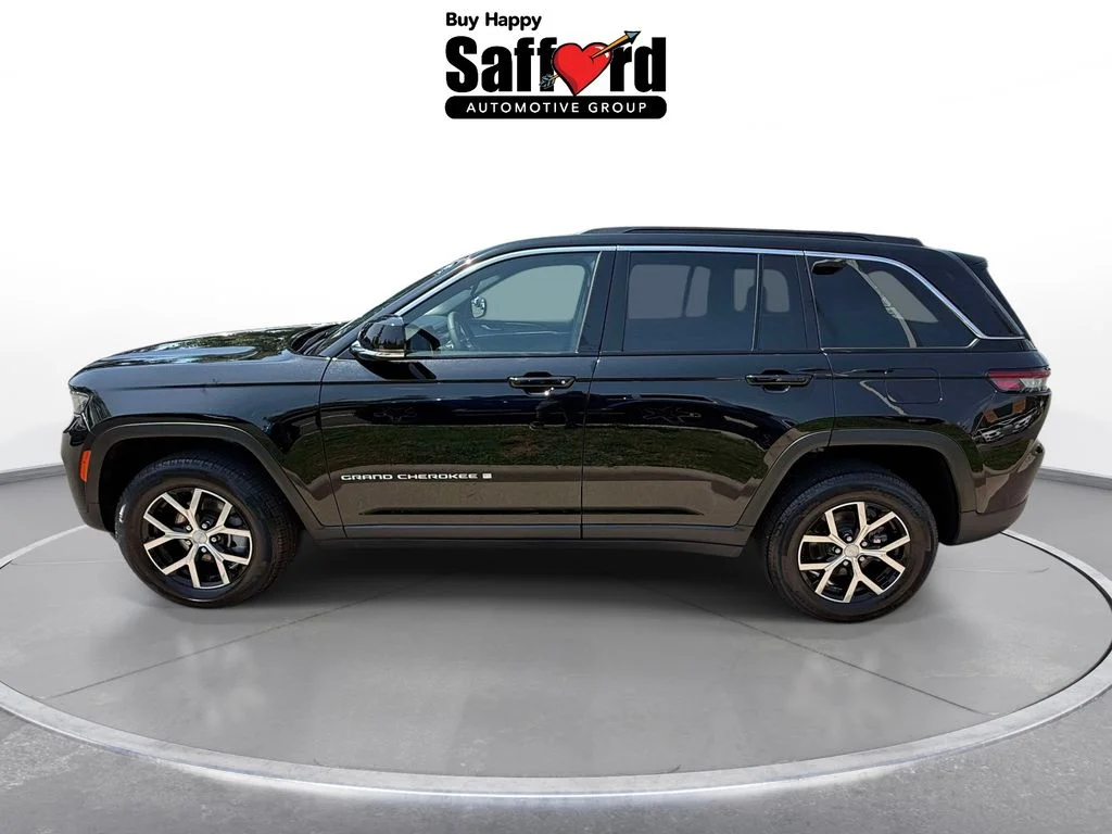 Used 2024 Black Jeep Limited image 4