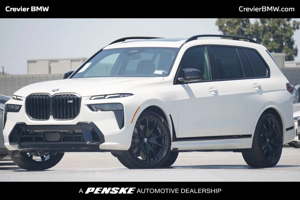 2026 BMW X7 M60i's photo
