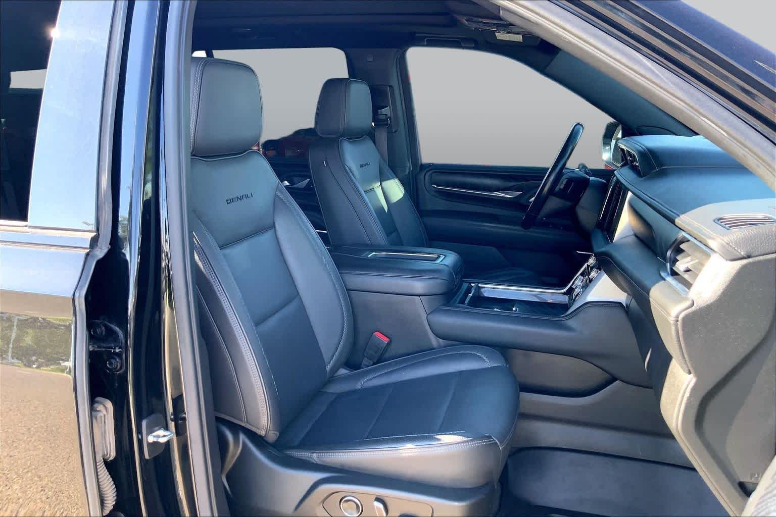 Certified Used 2021 Onyx Black GMC Denali image 9