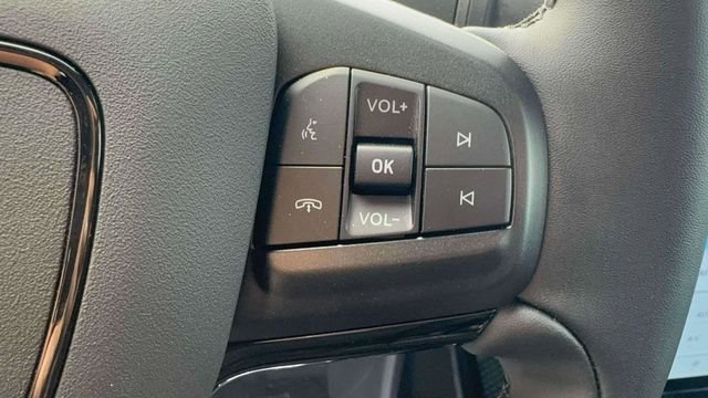 New 2026 Glacier Gray Metallic Tri-coat Ford Premium image 48