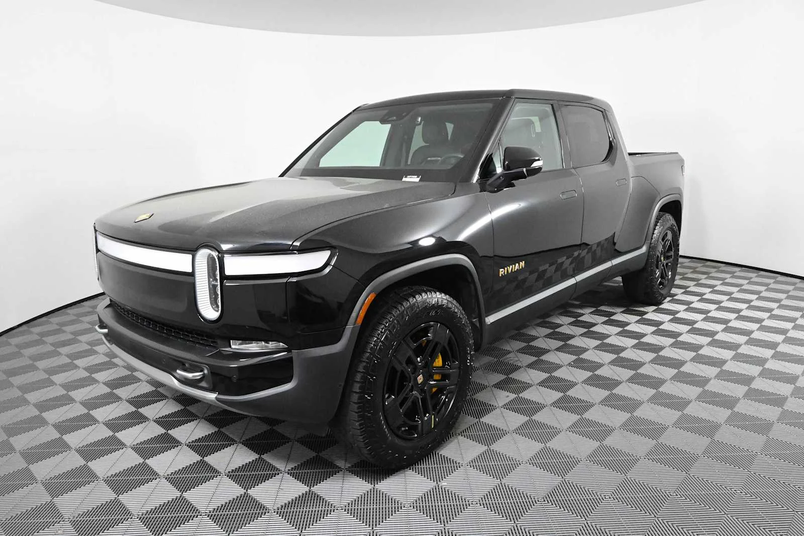 Used 2023 Rivian R1T Adventure with VIN 7FCTGAAA9PN017862 for sale in Kennesaw, GA