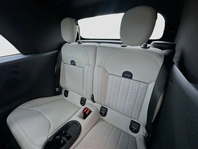 2026 MINI Convertible S - Photo 18