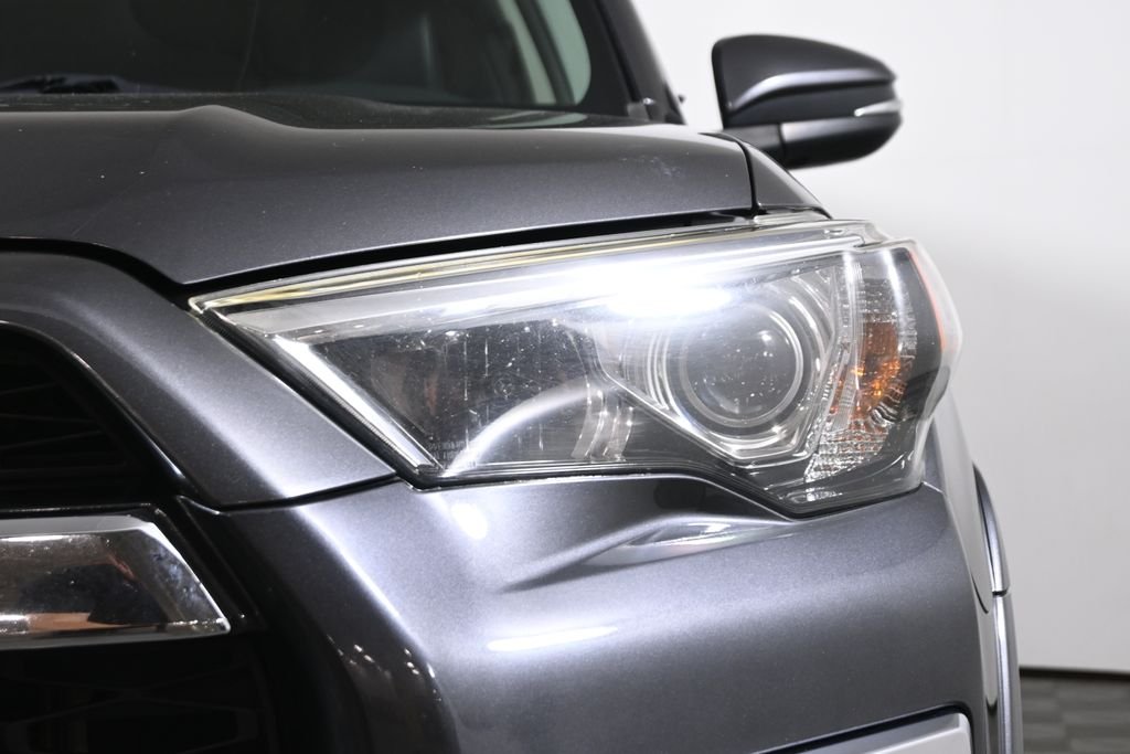 Used 2018 Magnetic Gray Metallic Toyota Limited image 11