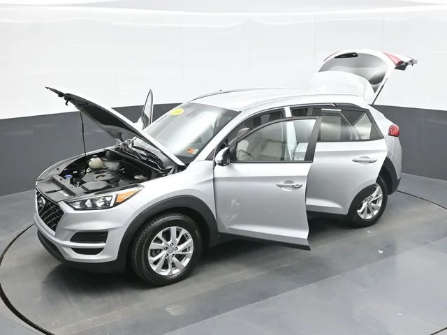 Used 2019 Silver Hyundai Value image 28