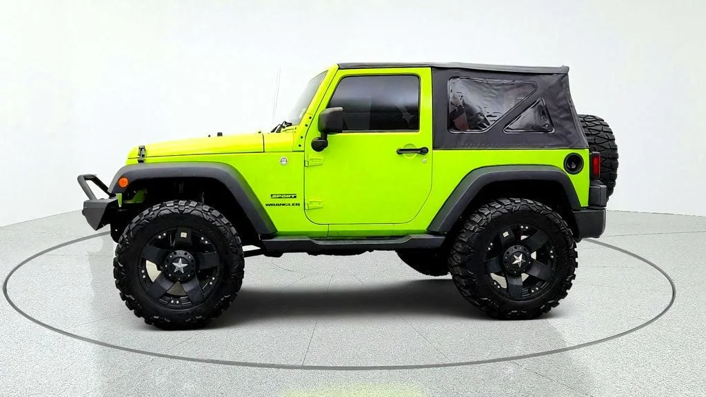 Used 2012 Gecko Pearl Jeep 4WD 2dr Sport w/ XD Wheels, Nitto M/T Tires & Trail FX Bumper image 8