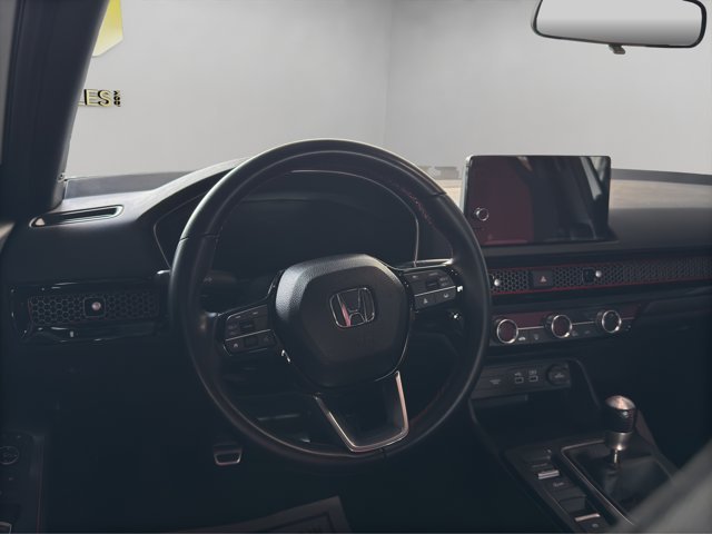 Used 2023 White Honda  image 19
