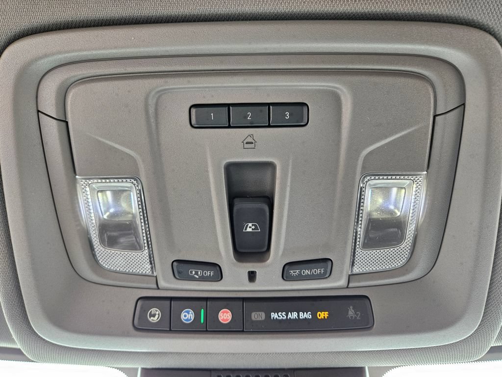 Used 2023 Summit White Chevrolet LT image 25
