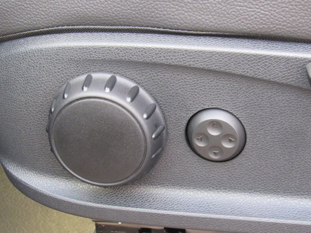 2025 Mercedes-Benz Sprinter Cargo Van Base - Photo 52