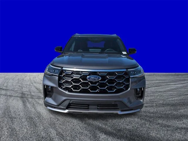 New 2026 Carbonized Gray Metallic Ford Platinum™ image 9