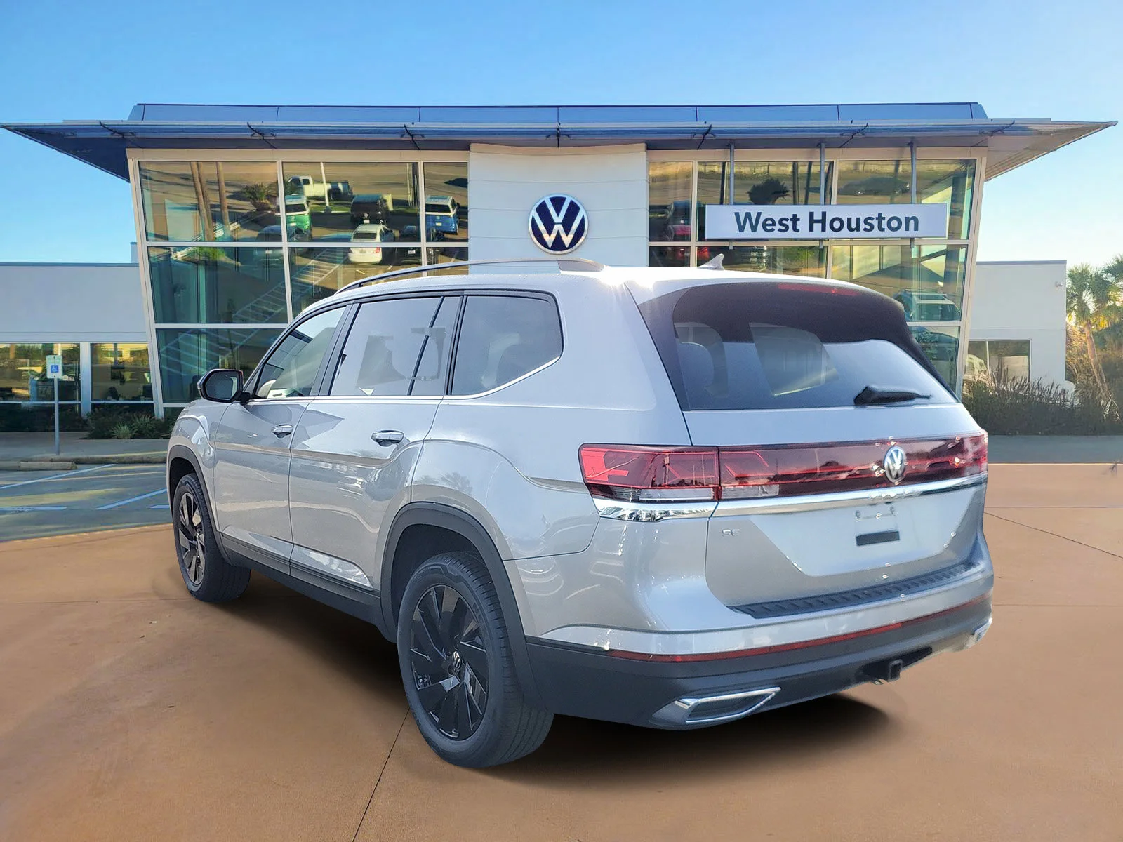 New 2026 Silver Volkswagen 2.0T SE w/Technology image 4