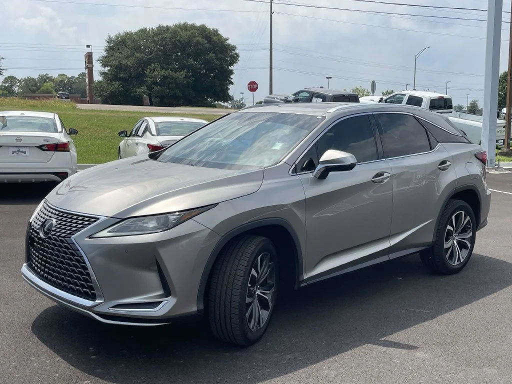 Used 2021 Silver Lexus 350 image 7