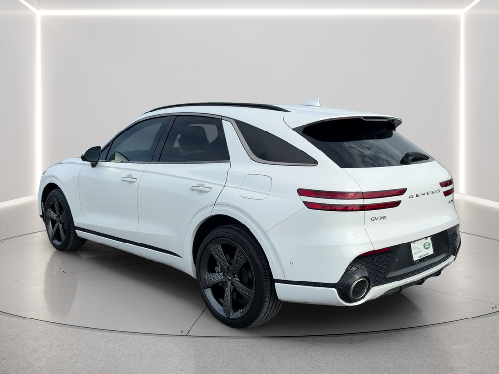 Used 2022 White Genesis 3.5T Sport image 7