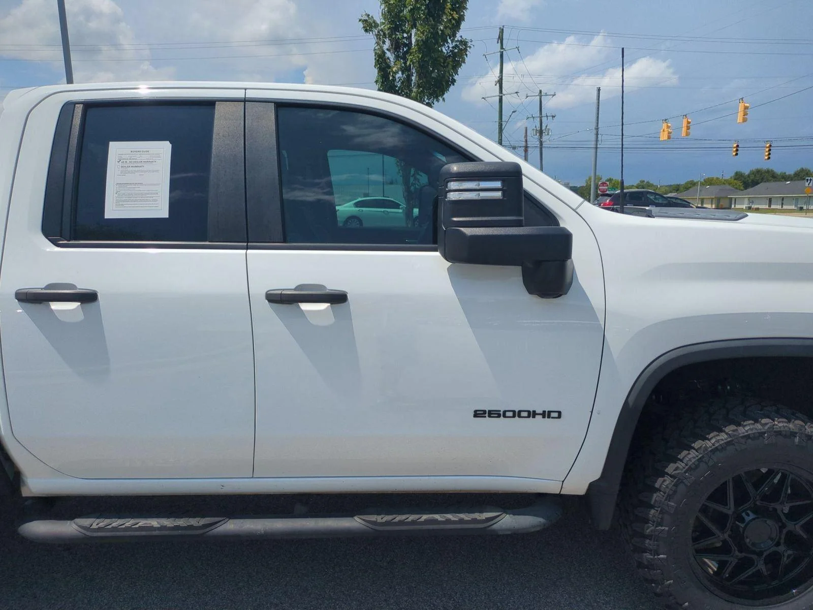 Used 2023 Summit White Chevrolet Work Truck image 18