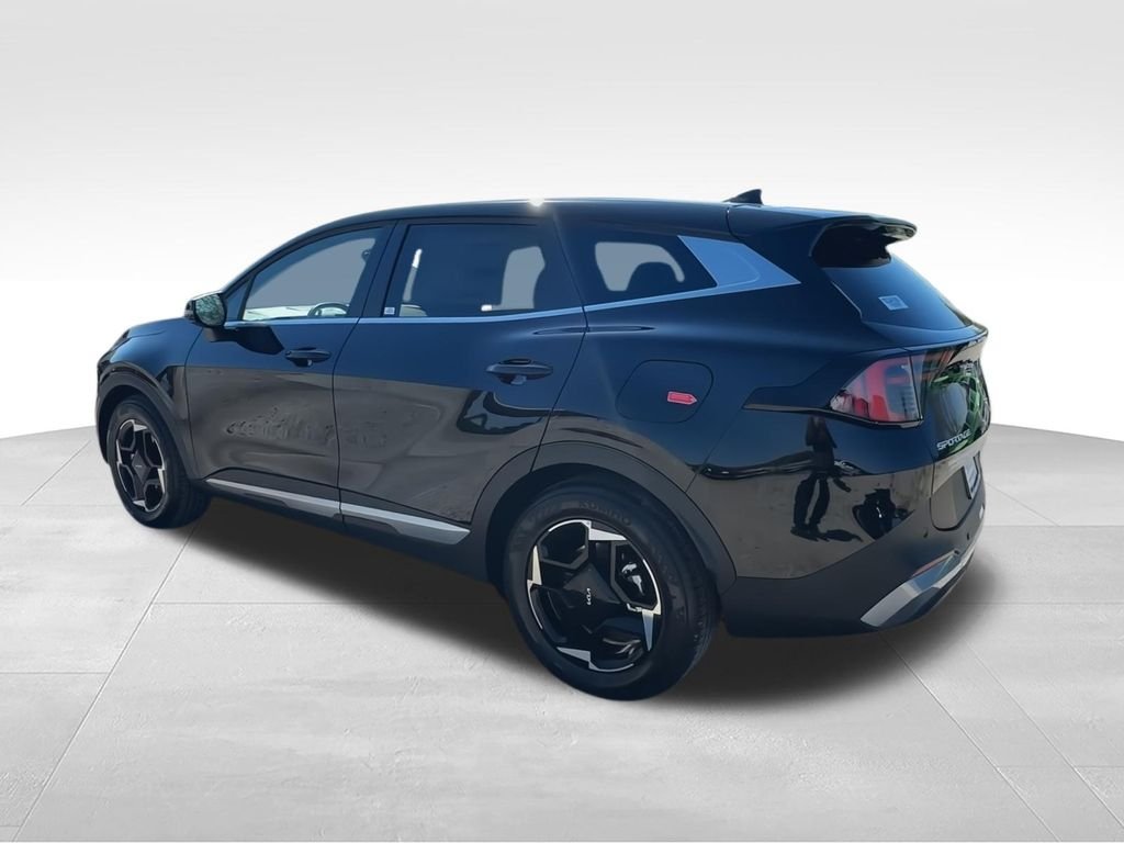 2026 Kia Sportage EX - Photo 6