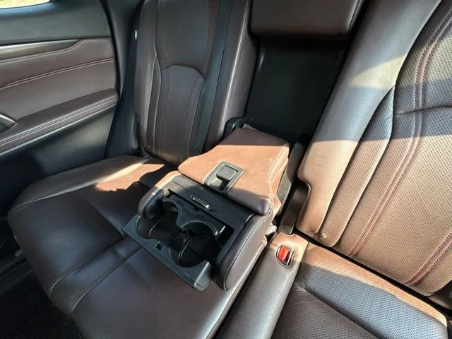 Used 2016  Lexus 350 image 15