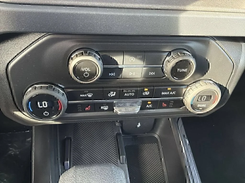New 2026 Carbonized Gray Metallic Ford Big Bend® image 17