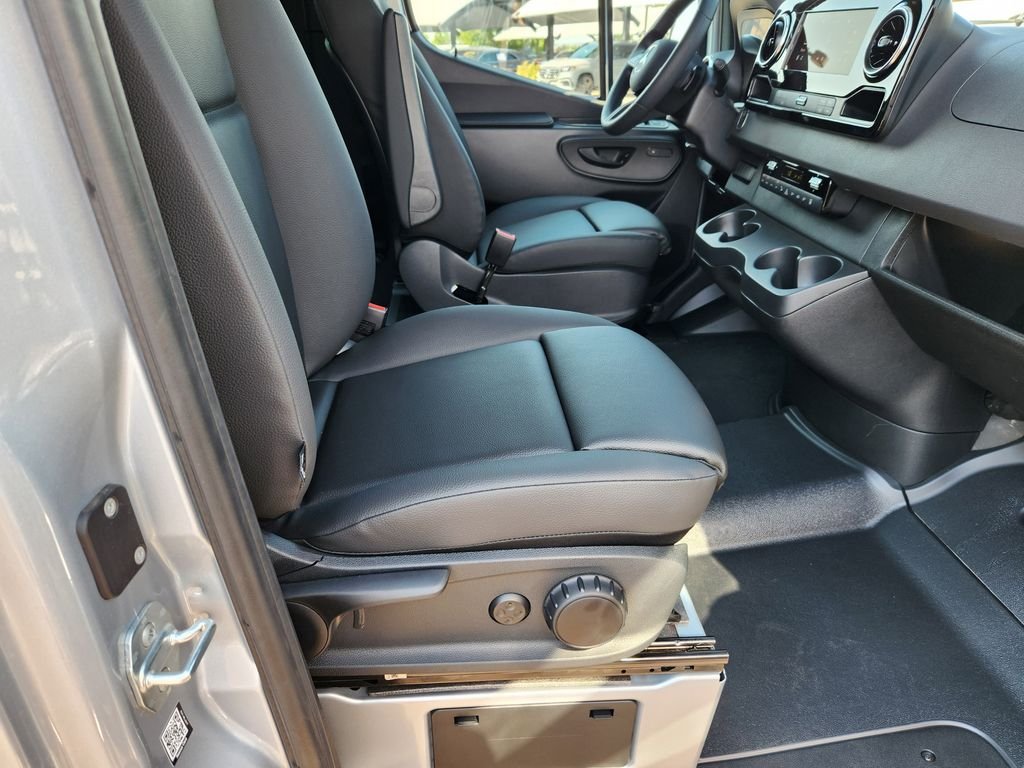 2025 Mercedes-Benz Sprinter Passenger Van Base - Photo 15