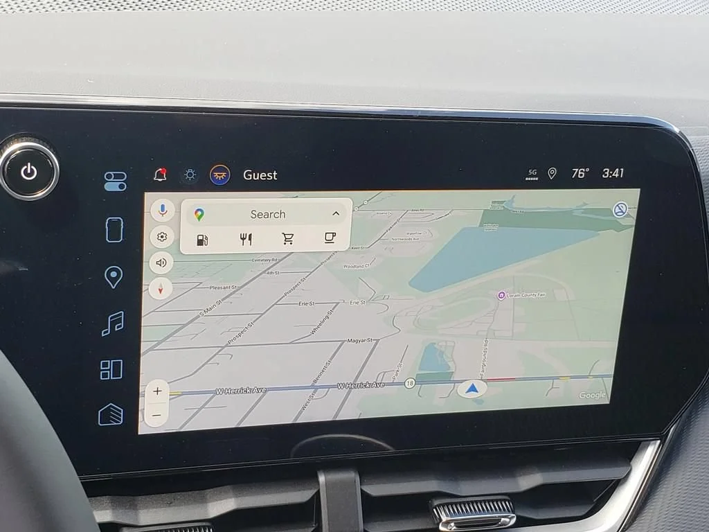 2027 Chevrolet Equinox LT - Photo 31