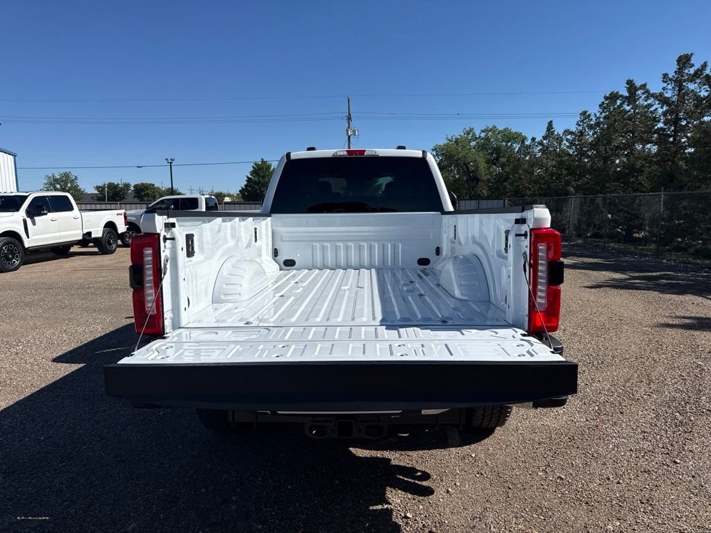 New 2026 Oxford White Ford Lariat image 6