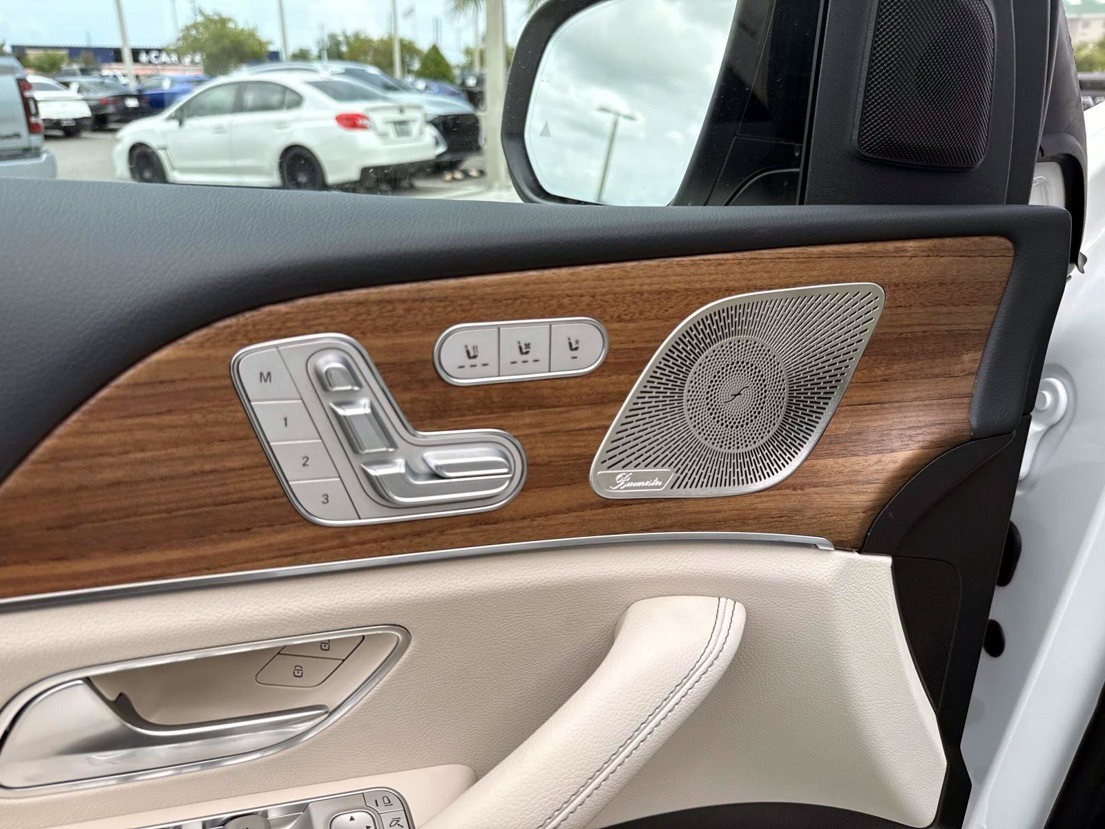 New 2026 Polar White Mercedes-Benz 350 4MATIC® SUV image 18