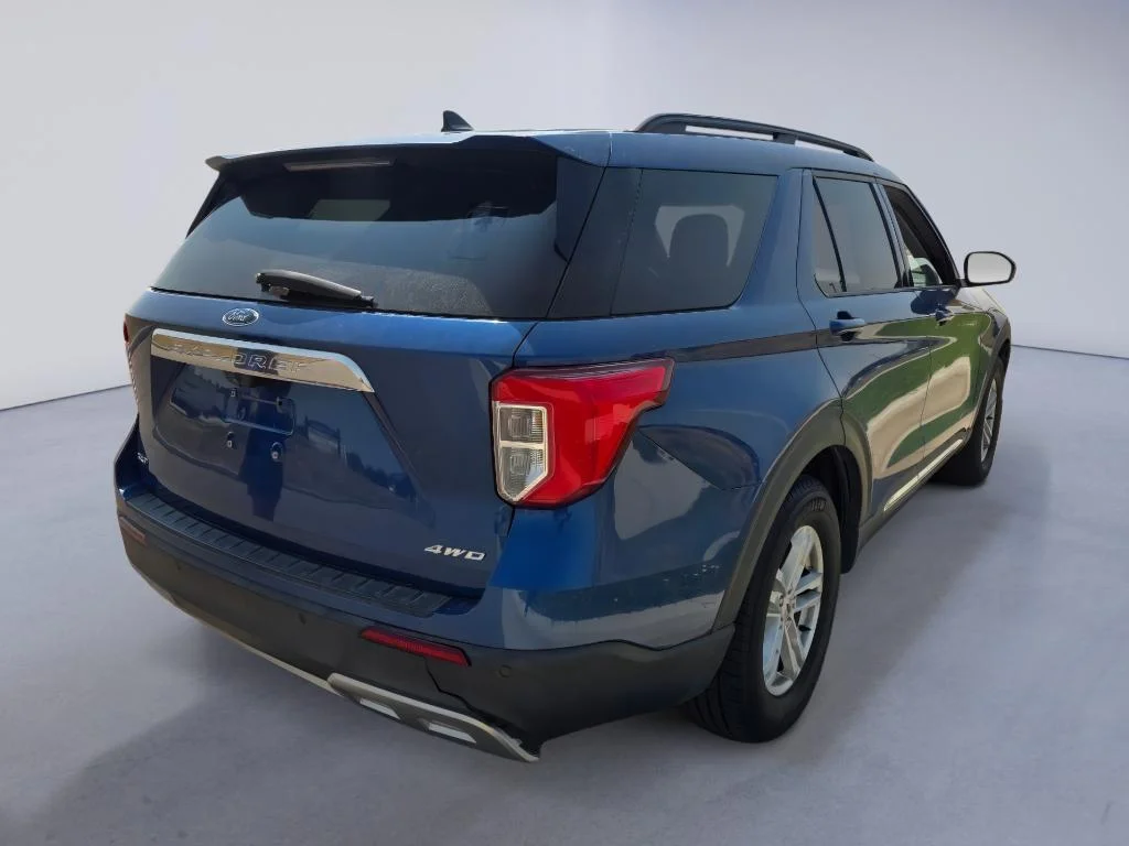 Used 2021 Atlas Blue Metallic Ford XLT image 5