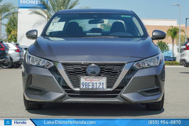 Used 2022 Gun Metallic Nissan SV image 3