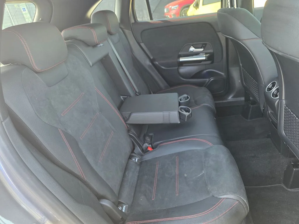 Used 2025 Black Mercedes-Benz GLA 250 image 16