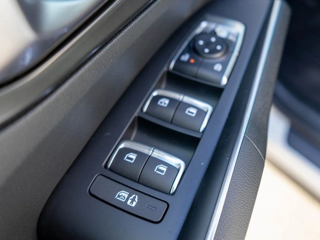2025 Kia Sorento EX Hybrid - Photo 17