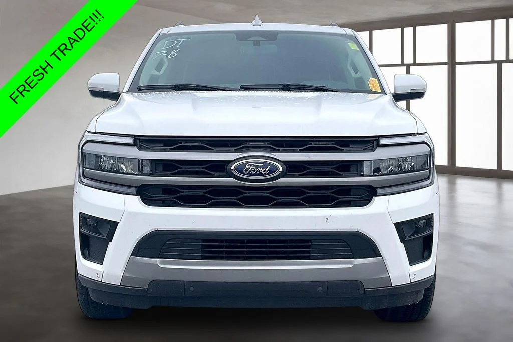 Used 2024 White Ford XLT image 2