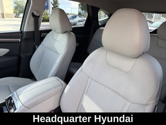 Used 2023 Silver Hyundai SEL image 11